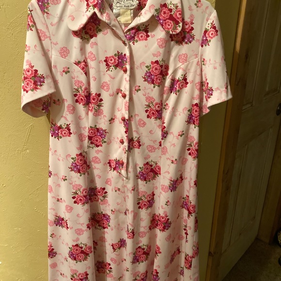 Vintage 70s Floral Dress - Picture 15 of 16